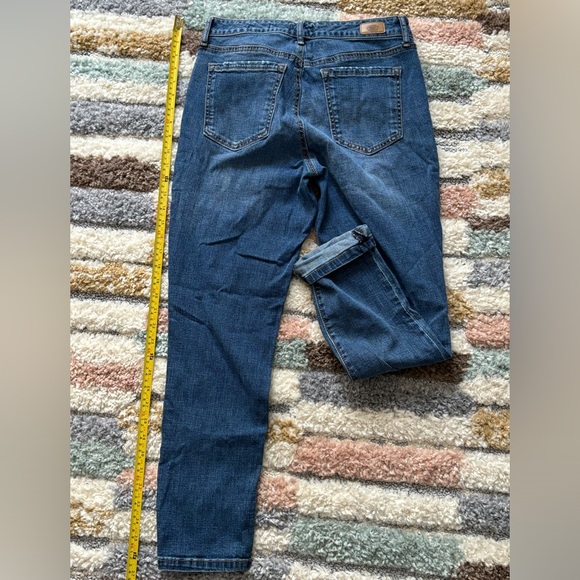 Women’s size 6 Sofia High Waisted Jeans - Picture 4 of 4